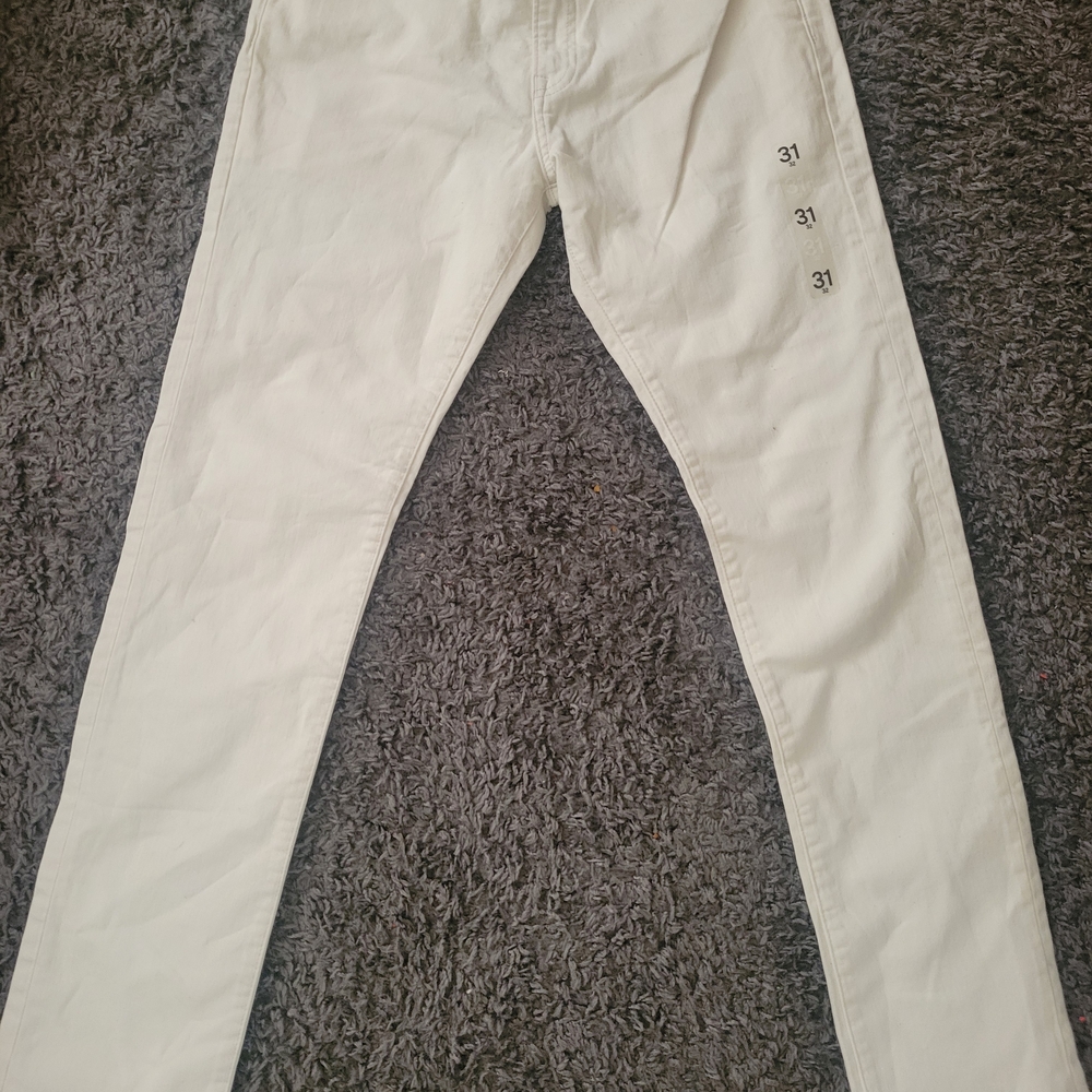 White Skinny Jeans